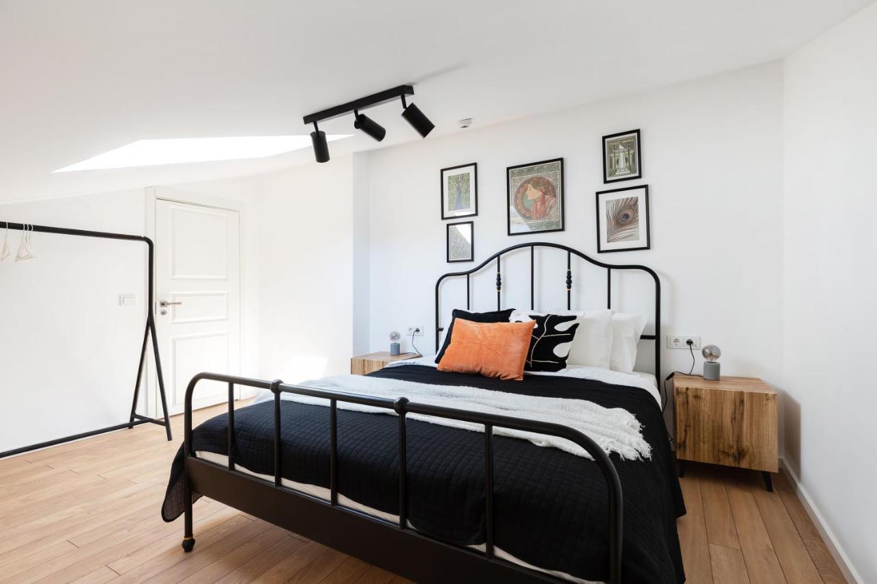#stayhere - Modern & 2 Bedroom Апартаменты