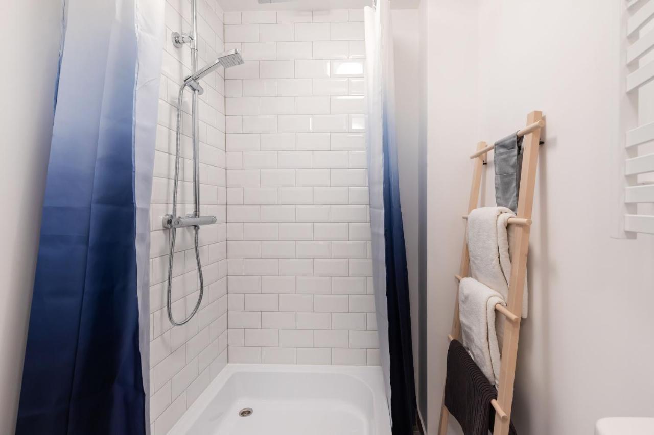 #stayhere - Modern & 2 Bedroom Апартаменты