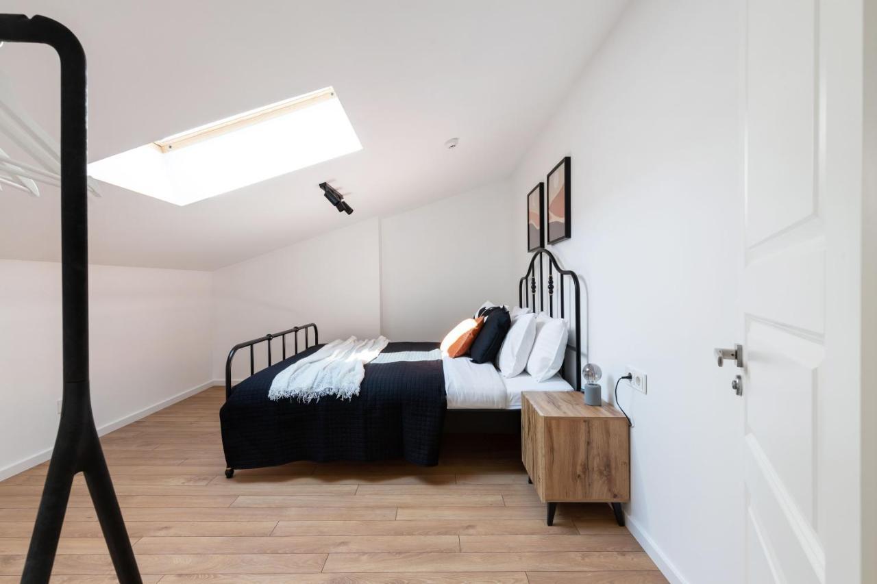 #stayhere - Modern & 2 Bedroom *