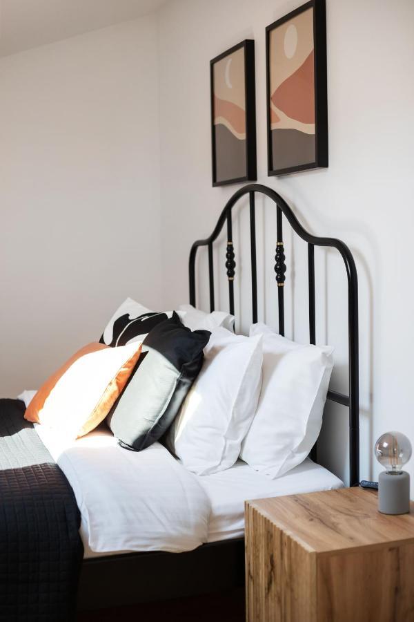 #stayhere - Modern & 2 Bedroom Апартаменты *